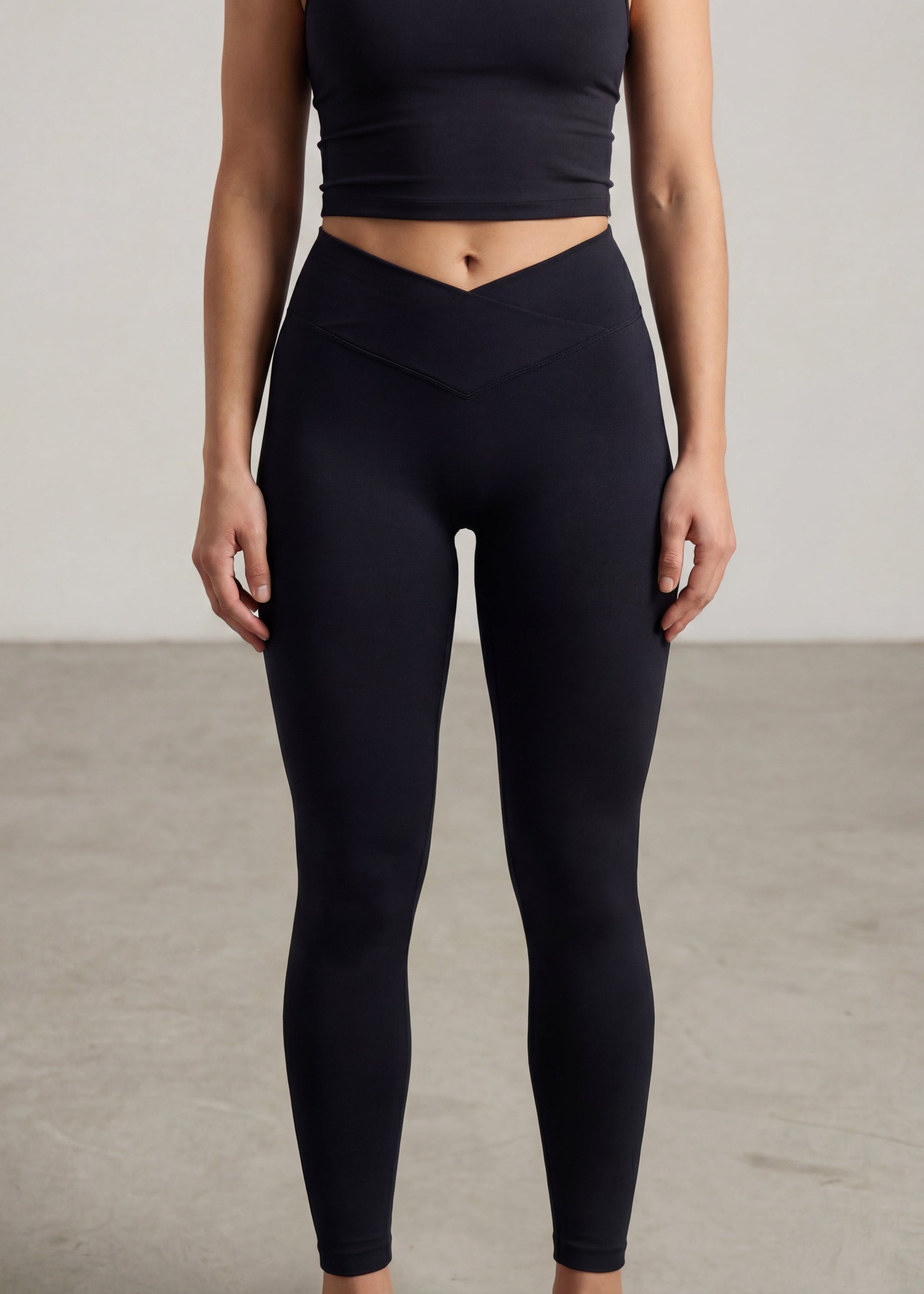 THE FIT ACTIVEWEAR