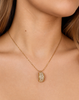 Gusti Pavé Curve Necklace – 18K Gold PVD Stainless Steel